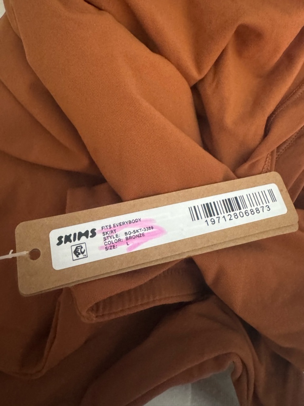 SKIMS Fits Everybody Skirt in Bronze NWT - Picture 6 of 6